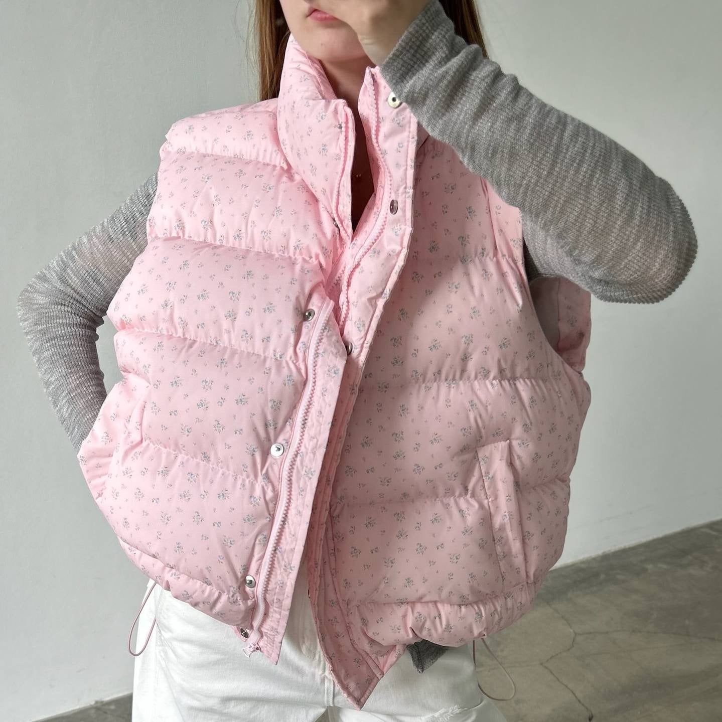 Dames gilet matelassé avec col tendance et poches pratiques Chic und Stil