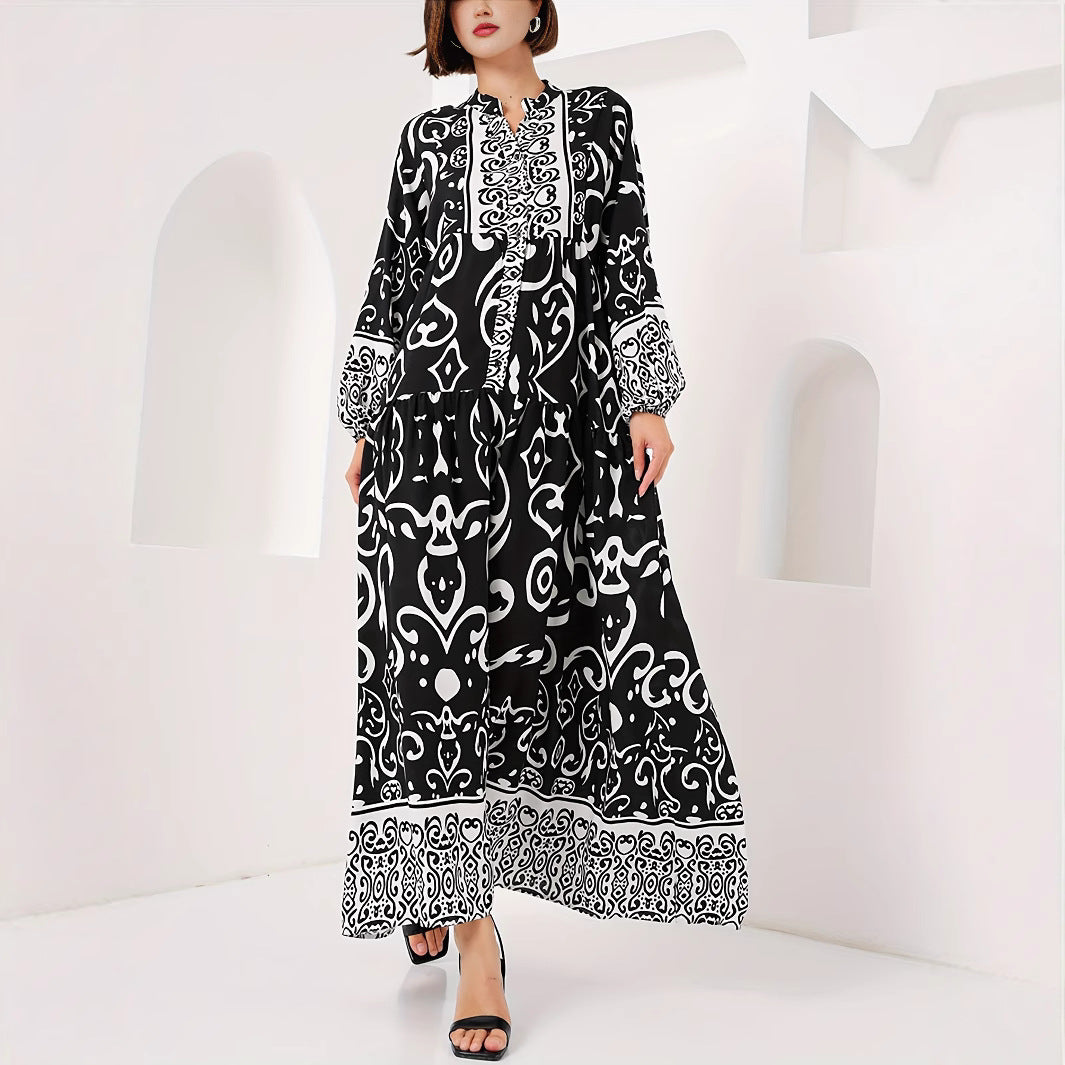 Robe maxi pour dames avec impression à motif artistique Chic und Stil