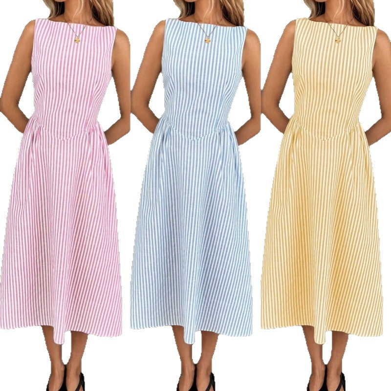 Robe midi femme avec des rayures fines et une silhouette cintrée Chic und Stil