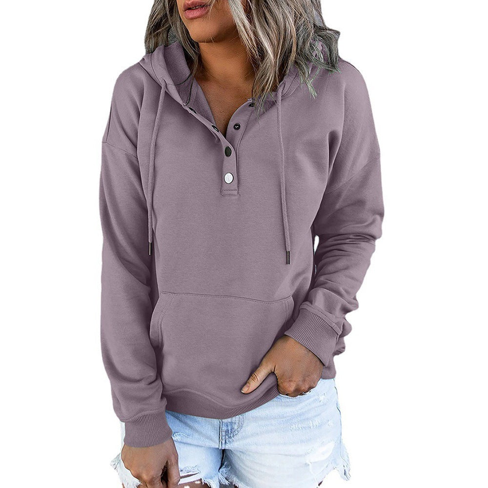 Pull à capuche femme avec détail de bouton tendance Chic und Stil