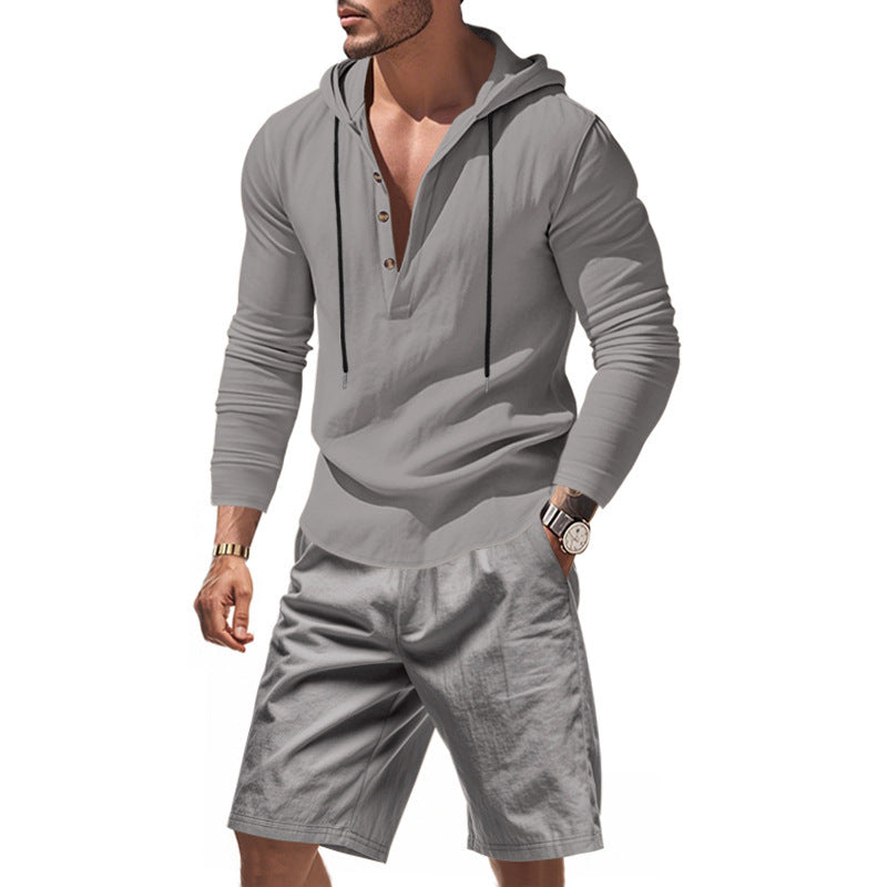 Homme t-shirt à capuche décontracté avec un design moderne à boutons et shorts confortables Chic und Stil
