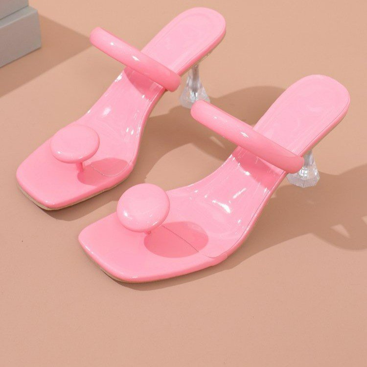 Sandales élégantes pour dames avec talon transparent et design à la mode Chic und Stil