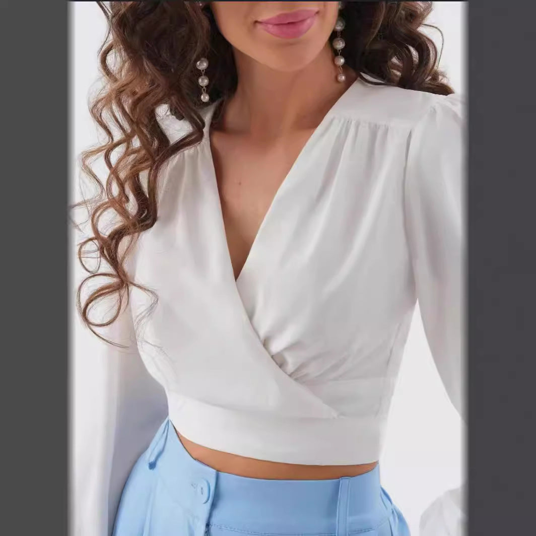 Blouse enveloppe en viscose pour femmes avec manches bouffantes et décolleté en V profond Chic und Stil