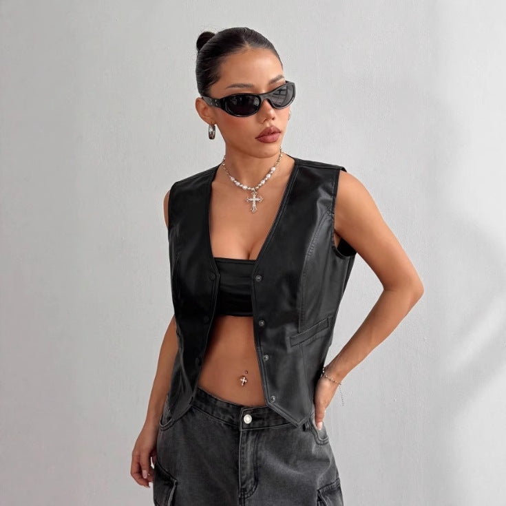 Veste élégante en simili cuir pour femmes avec une coupe cintrée et des poches pratiques Chic und Stil