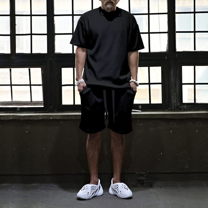 Breathable sports set for men with short sleeve t-shirt and shorts Chic und Stil