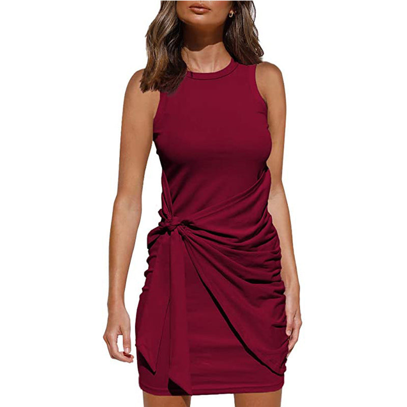 Robe Mini Drapée Tournée Sans Manches Chic und Stil