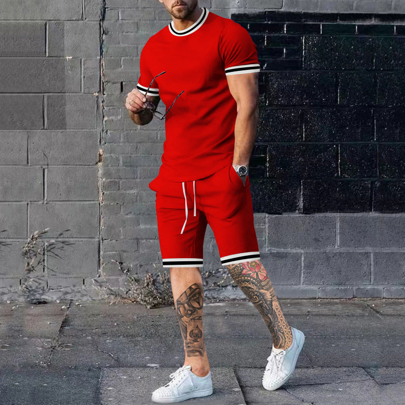 Hommes Ensemble sportif à manches courtes avec des bandes contrastées Chic und Stil