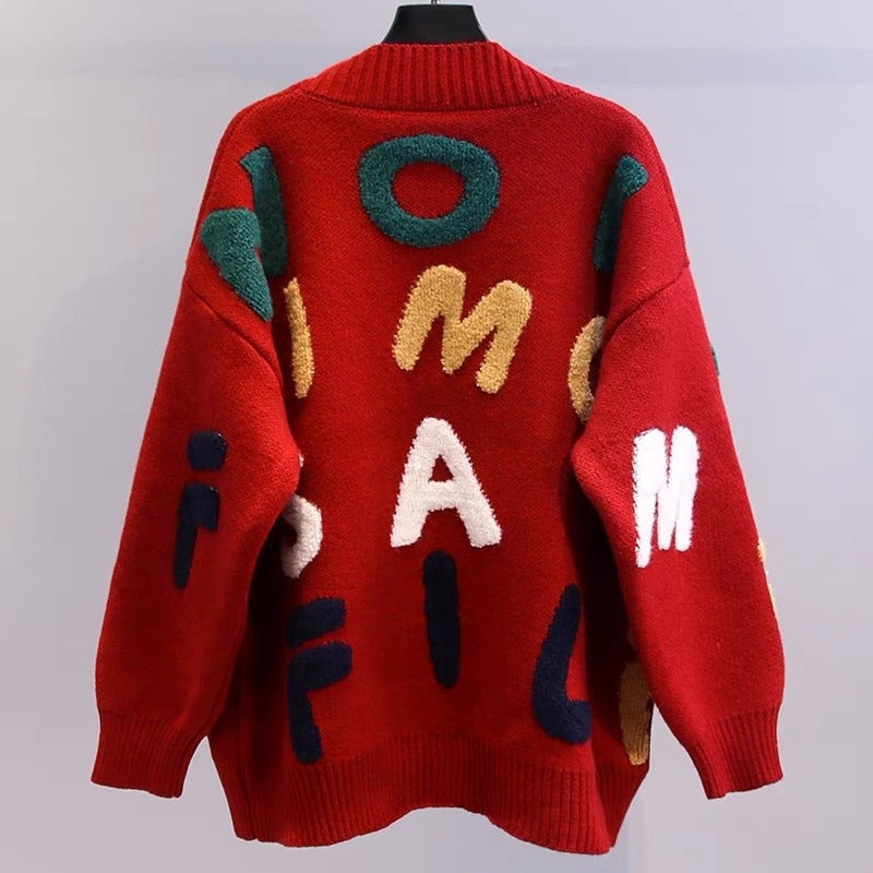 Cardigan en tricot épais pour dames avec des applications créatives et de grandes poches Chic und Stil