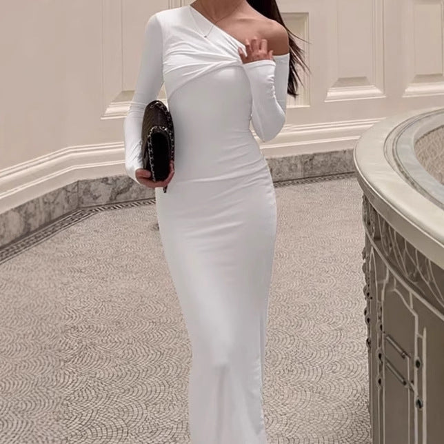Robe maxi bodycon élégante pour femmes avec coupe asymétrique et décolleté plongeant Chic und Stil