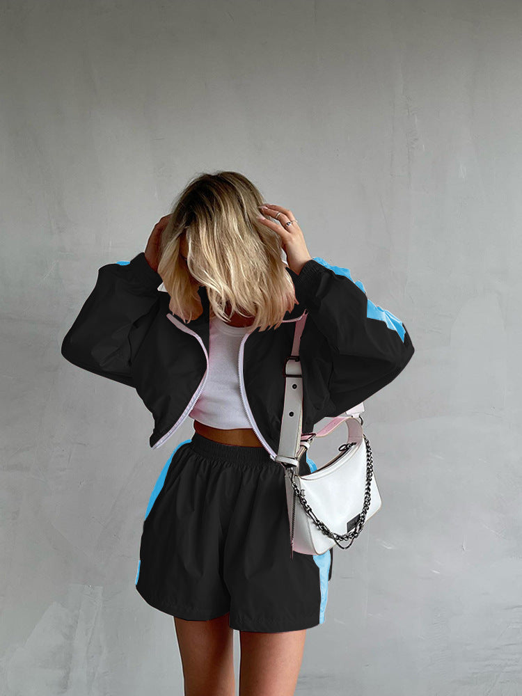 Veste coupe-vent sportive et stylée pour femmes avec shorts Chic und Stil