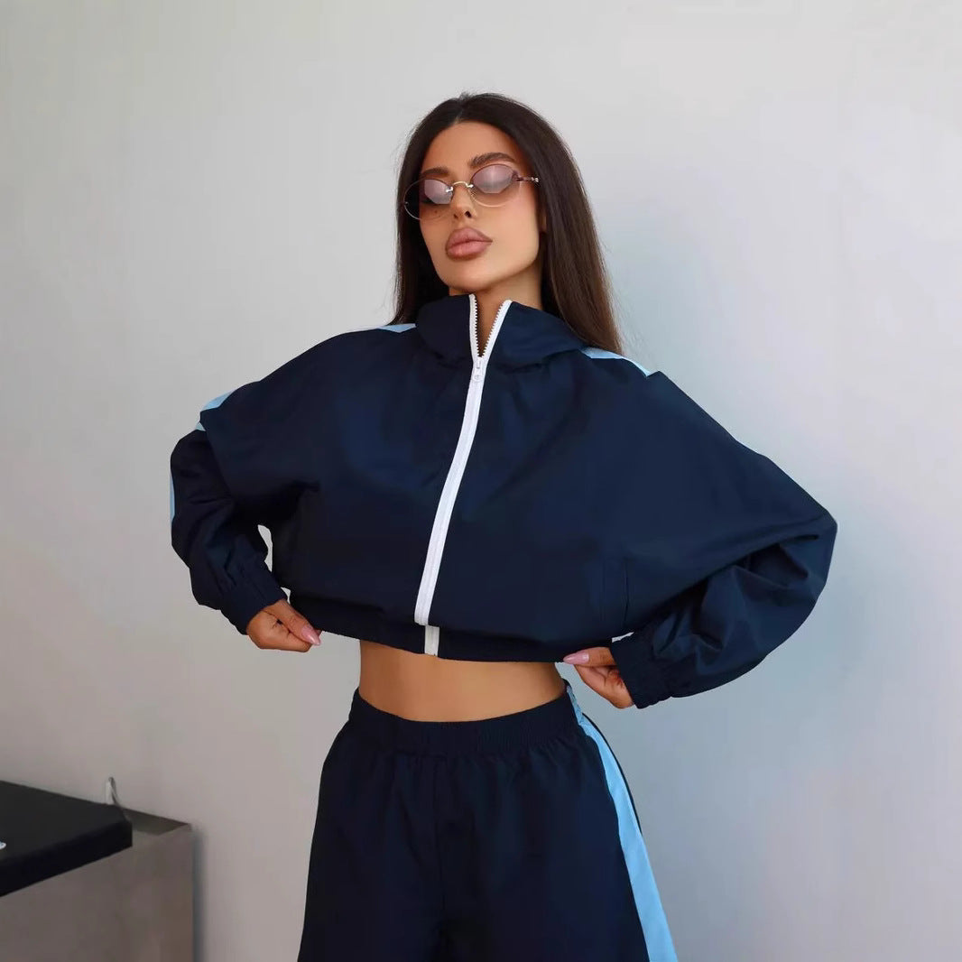 Ensemble de loisirs sportif pour femmes avec haut respirant et shorts Chic und Stil