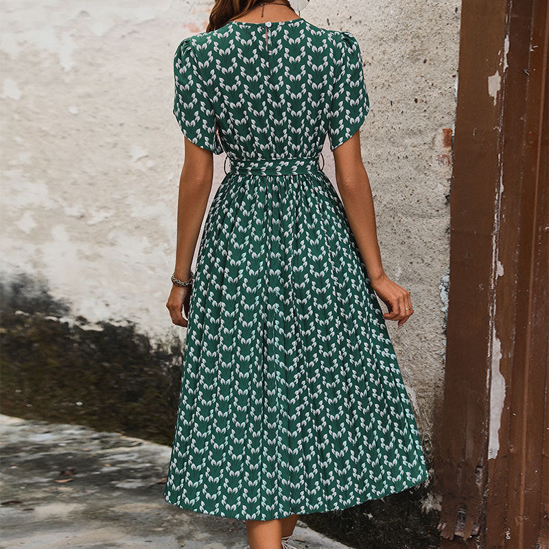 Robe midi femme avec ceinture à la taille et manches bouffantes Chic und Stil
