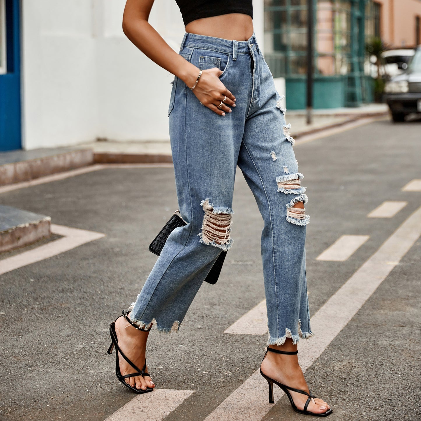 Jeans détruites taille haute pour femmes, en coupe boyfriend moderne, Chic und Stil