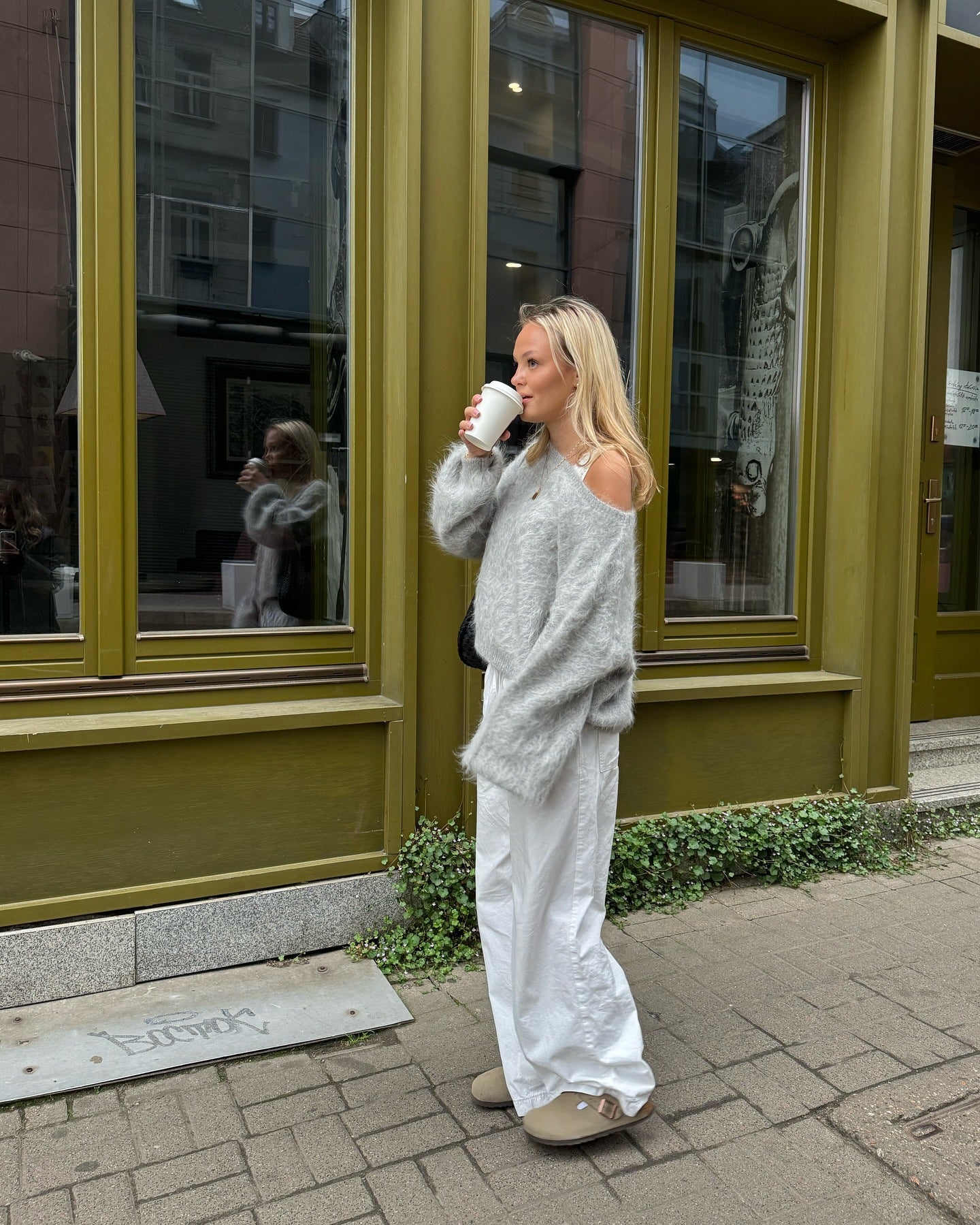 Femme Pull doux en mélange de mohair avec des manches oversized Chic und Stil