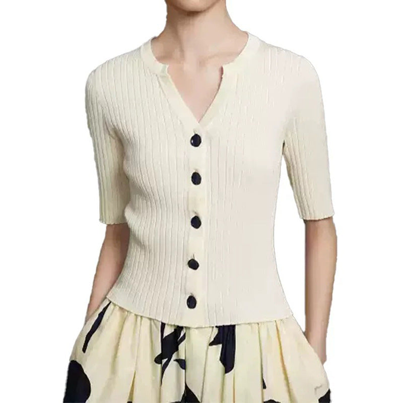 T-shirt en maille côtelée à boutons pour femmes Chic und Stil