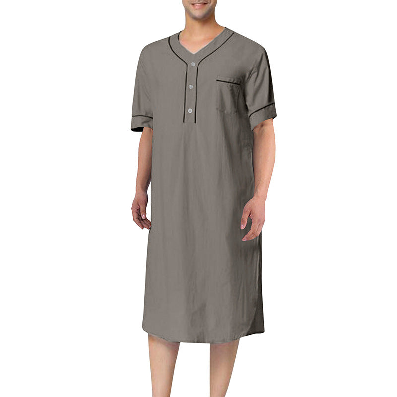 Robe courte à manches courtes pour femmes avec un col montant moderne et une patte de boutonnage pratique Chic und Stil