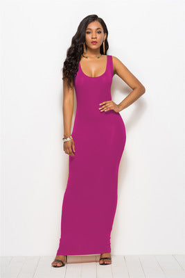 Femmes Robe maxi élégante et ajustée avec un décolleté rond profond Chic und Stil