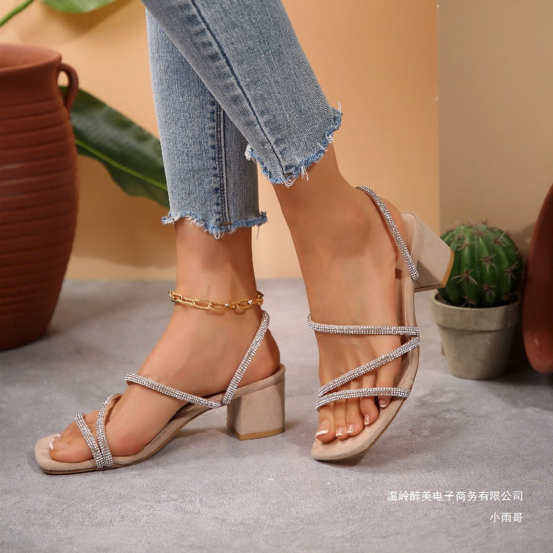 Sandales Élégantes pour Femmes avec Sangles Étincelantes et Talon Bloc Chic und Stil