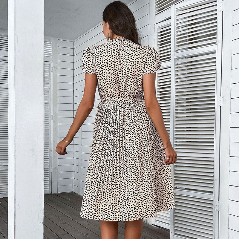 Robe midi portefeuille pour femmes avec jupe plissée Chic und Stil