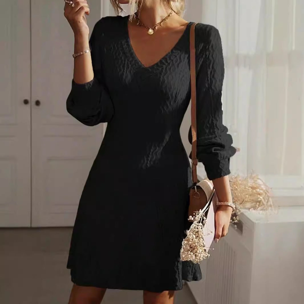 Robe portefeuille pour femmes avec motif structuré et décolleté en V Chic und Stil