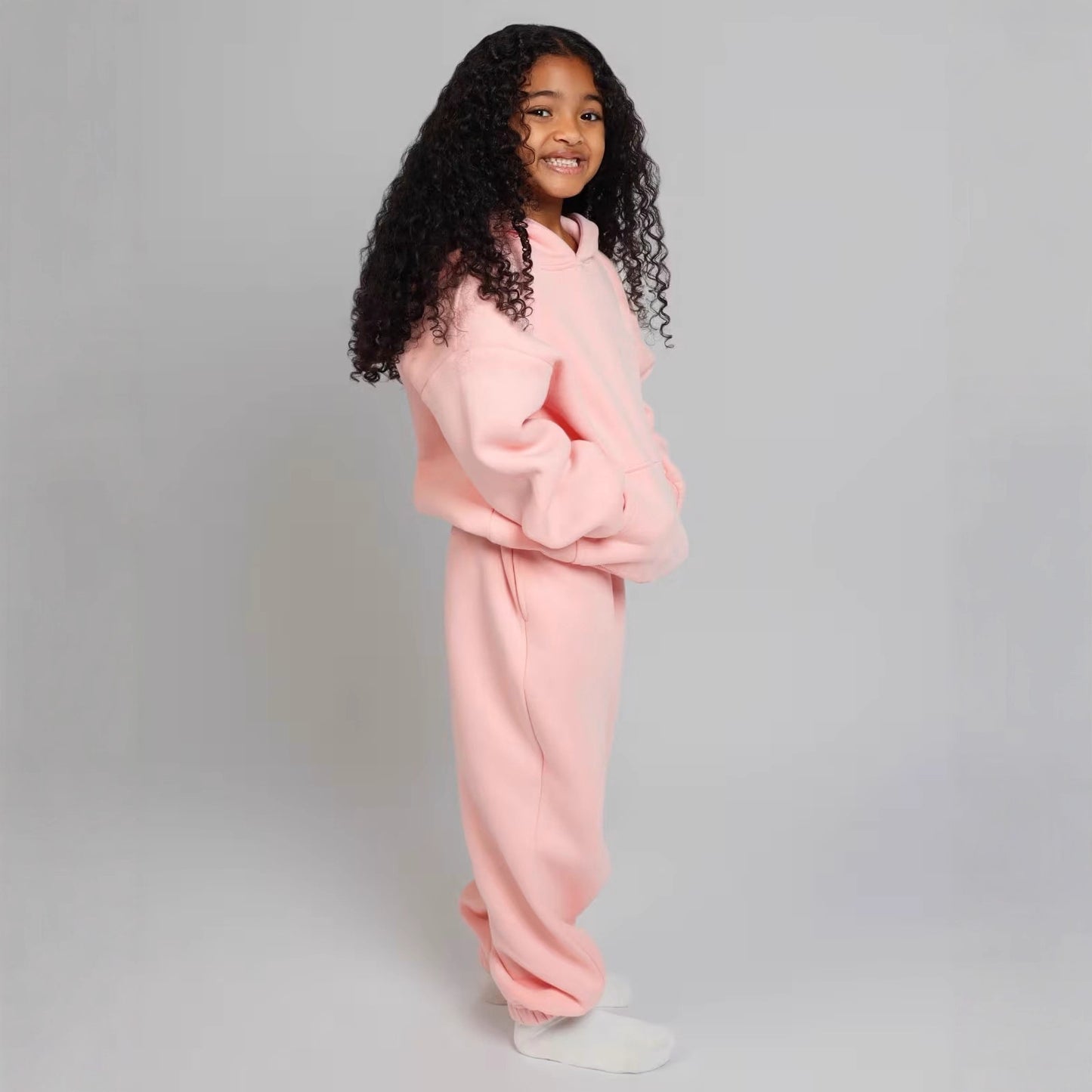 Pull à capuche confortable pour femmes avec poche kangourou et manches larges Chic und Stil