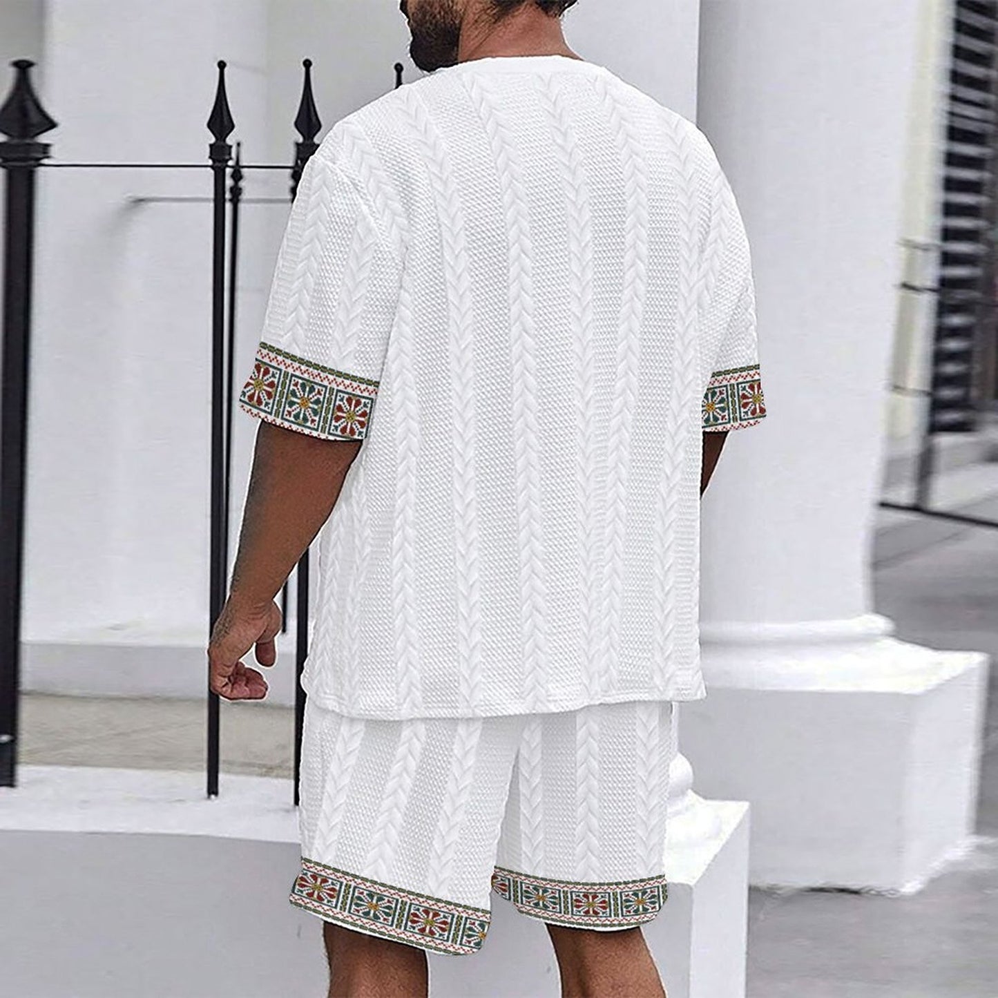 Vêtements tendance pour hommes et ensemble de shorts Chic und Stil