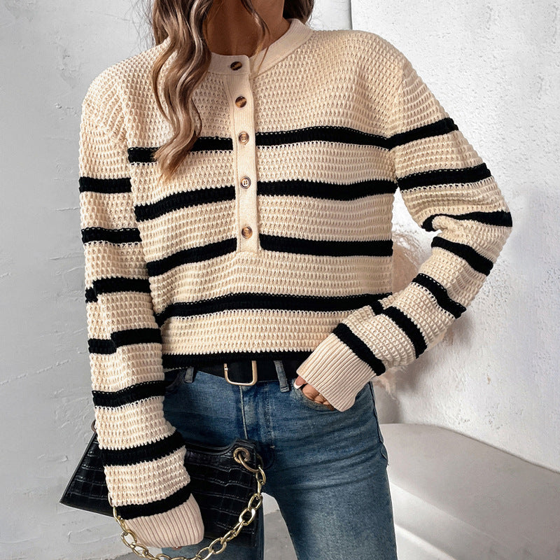 Pull femme à rayures avec patte de boutonnière en laine texturée Chic und Stil