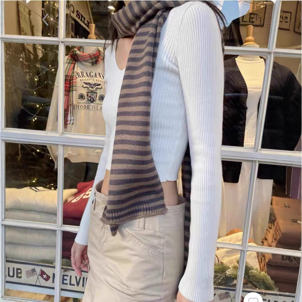 Haut côtelé élégant à col en V pour femmes Chic & Stil