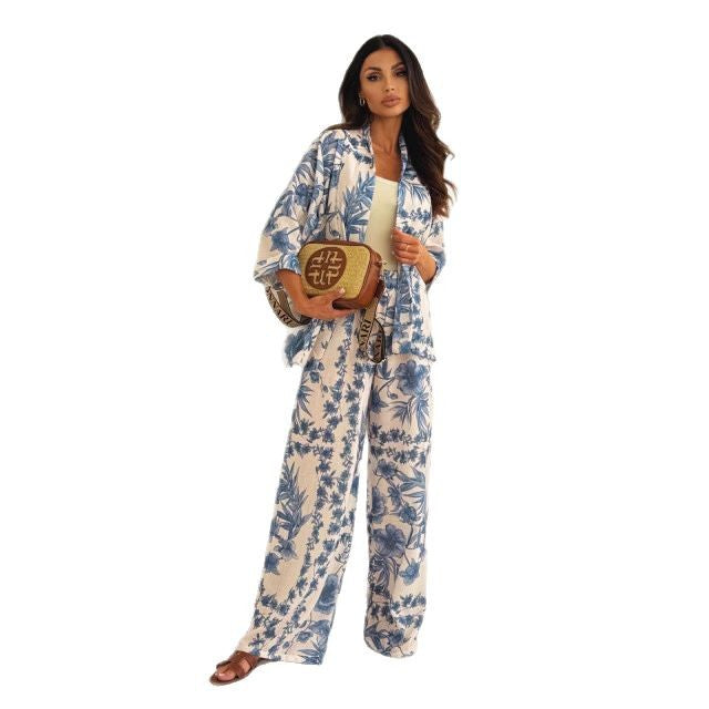 Casual set for women consisting of a kimono style jacket and wide pants Chic and Style