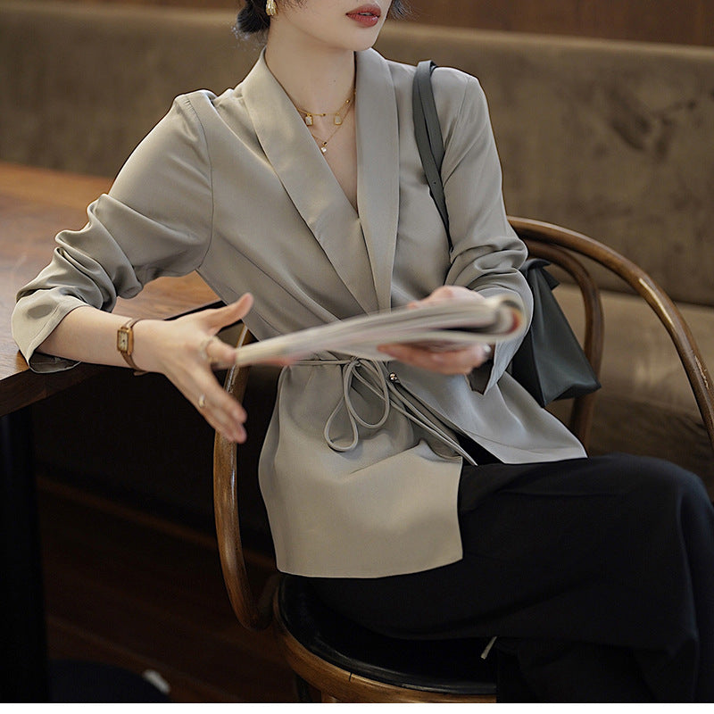 Blazer élégant pour femme avec ceinture ajustable Chic und Stil