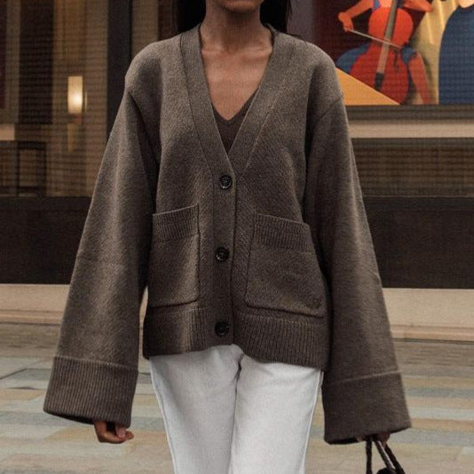 Cardigan féminin en tricot surdimensionné avec poches et décolleté en V Chic und Stil