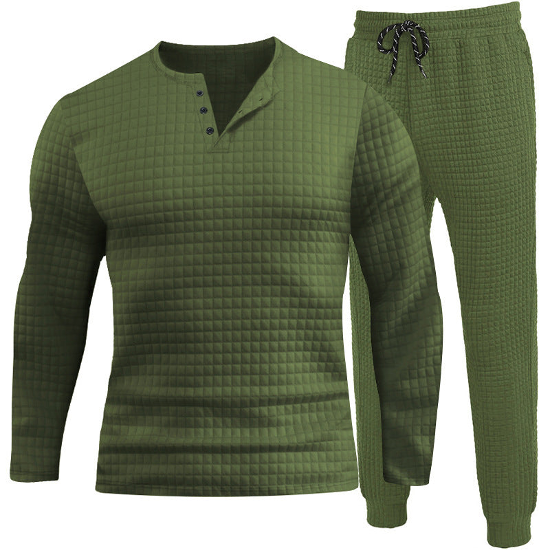 Three-piece set for men with textured long sleeve t-shirt and jogger pants Chic und Stil