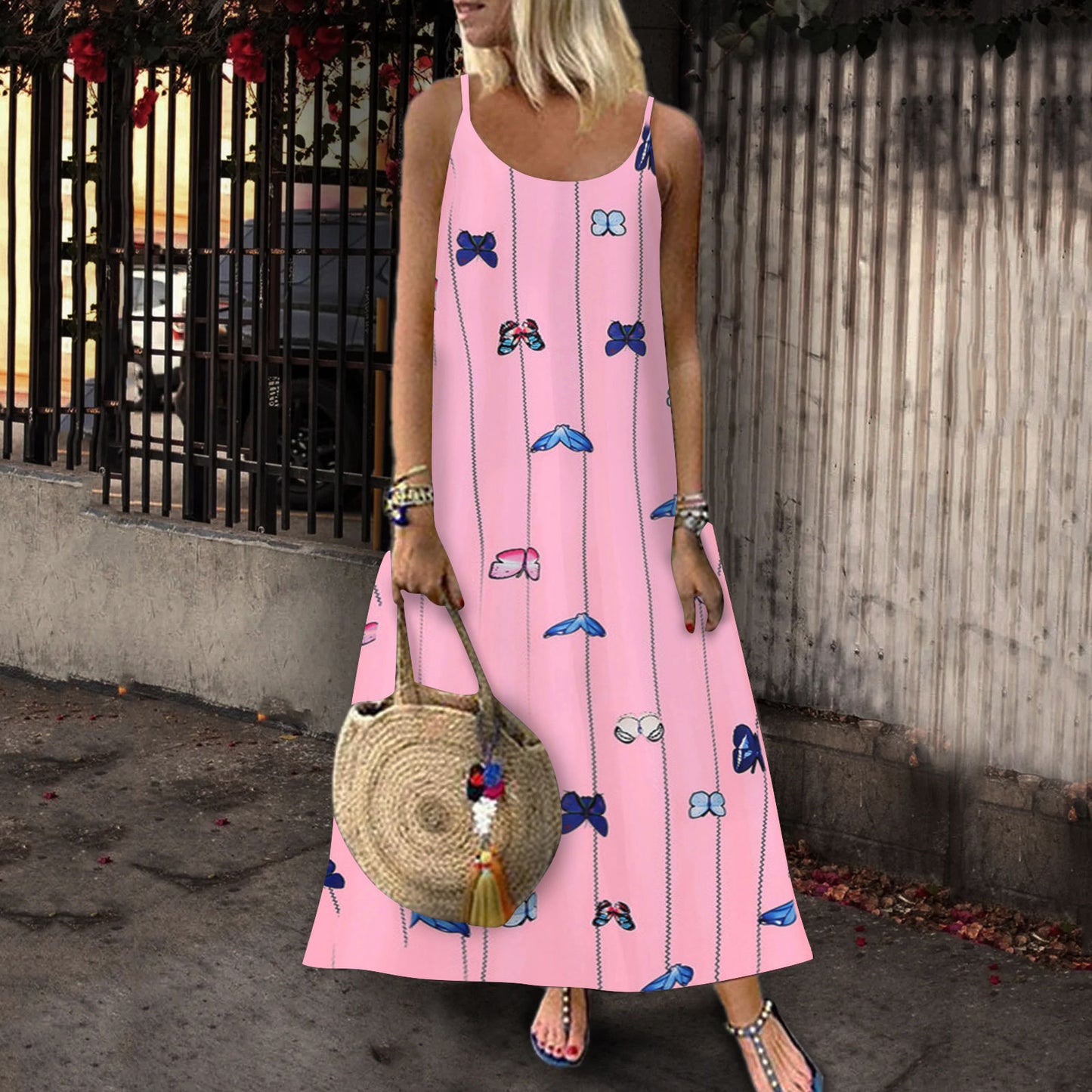 Robe maxi florale pour femmes avec des bretelles spaghetti Chic und Stil