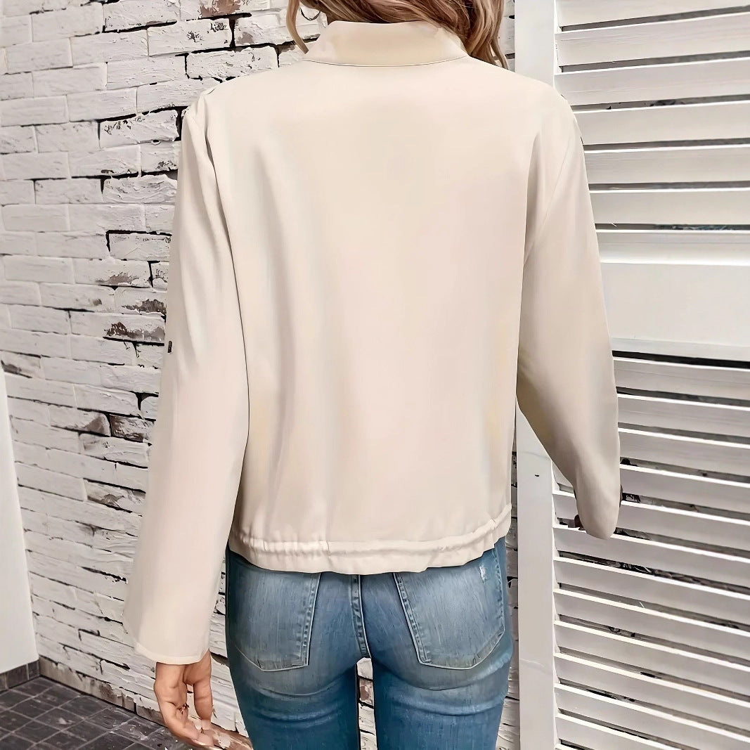 Veste utilitaire décontractée pour femmes avec des détails de haute qualité et un ourlet ajustable Chic und Stil