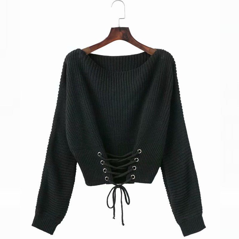 Pull femme avec décolleté dans le dos profond et détails de lacets décoratifs Chic und Stil