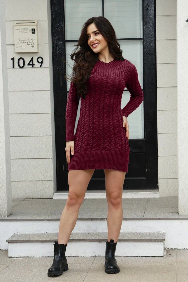 Robe en tricot pour femmes avec design en torsades texturé et élégant col rond Chic und Stil