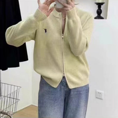 Dames grosse maille cardigan avec fermeture éclair intégrale et détails décoratifs Chic und Stil