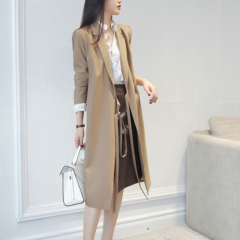 Robe midi élégante enveloppante pour femmes Chic und Stil