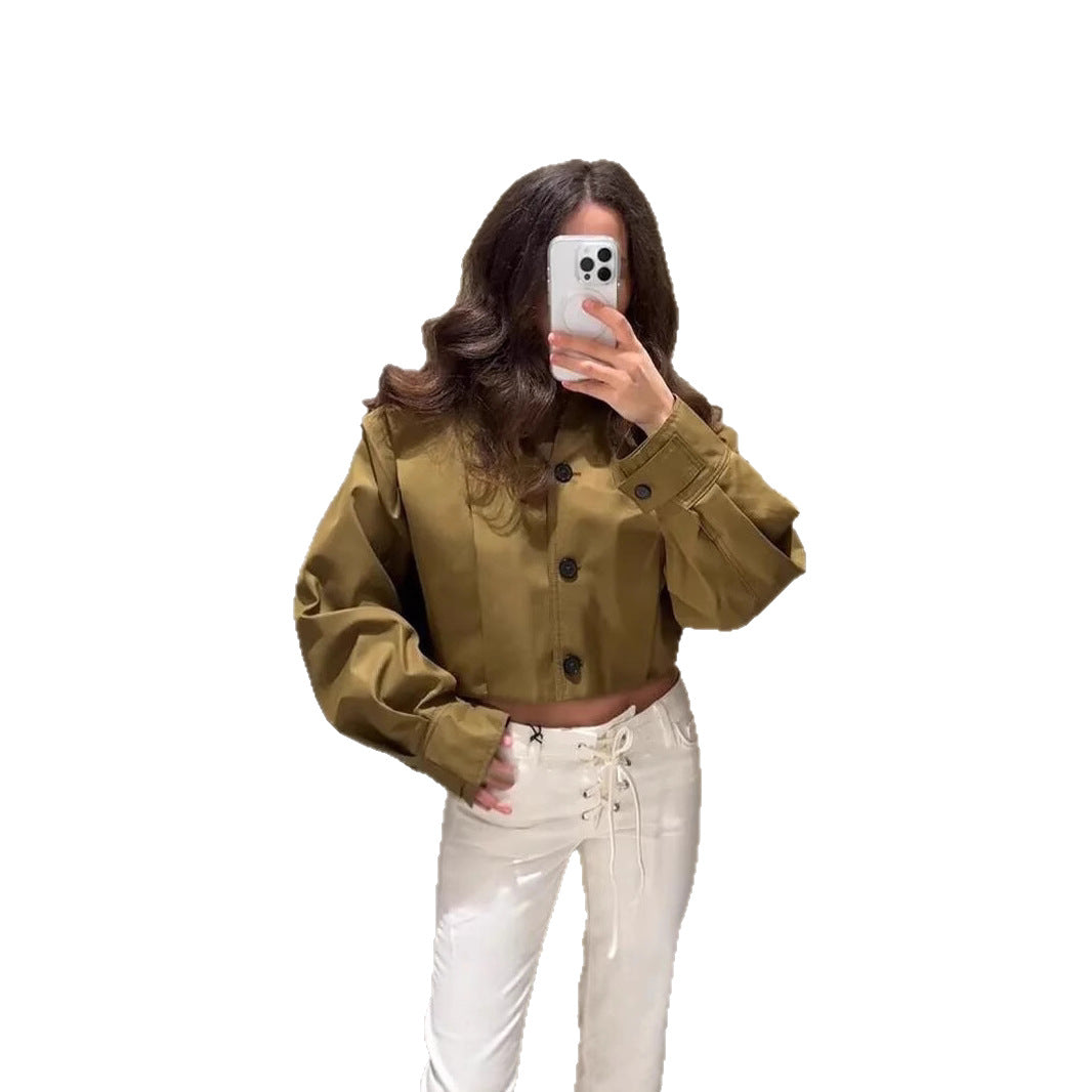 Blouse cintrée féminine à détails de boutons continus Chic und Stil
