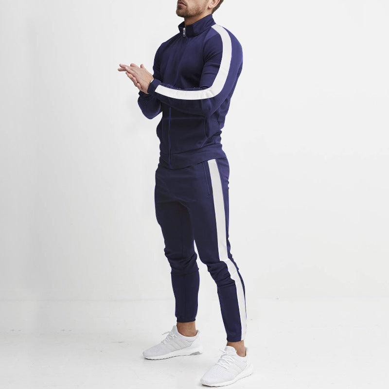 Costume de sport pour hommes avec poches zippées pratiques et matériau respirant Chic und Stil