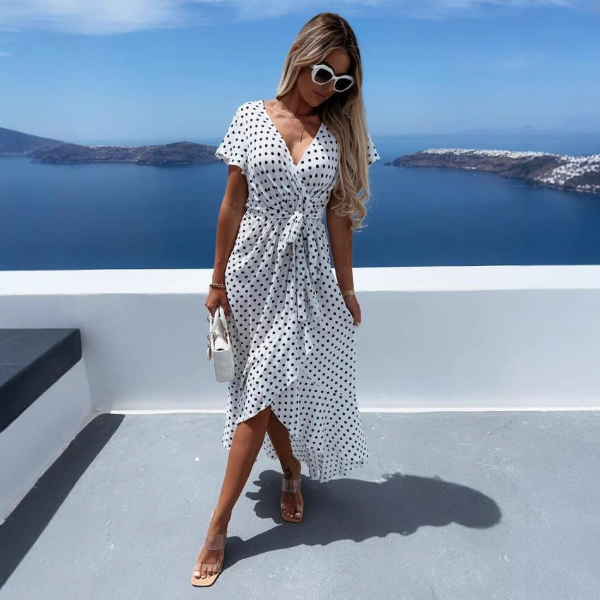 Robe maxi portefeuille à pois fluides Chic und Stil pour femmes