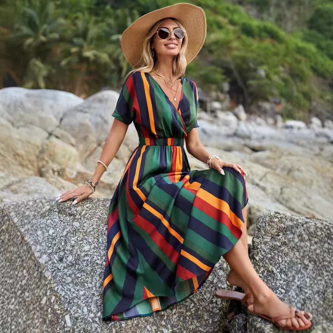 Robe maxi rayée pour femmes avec fente haute et nœud à la taille Chic und Stil