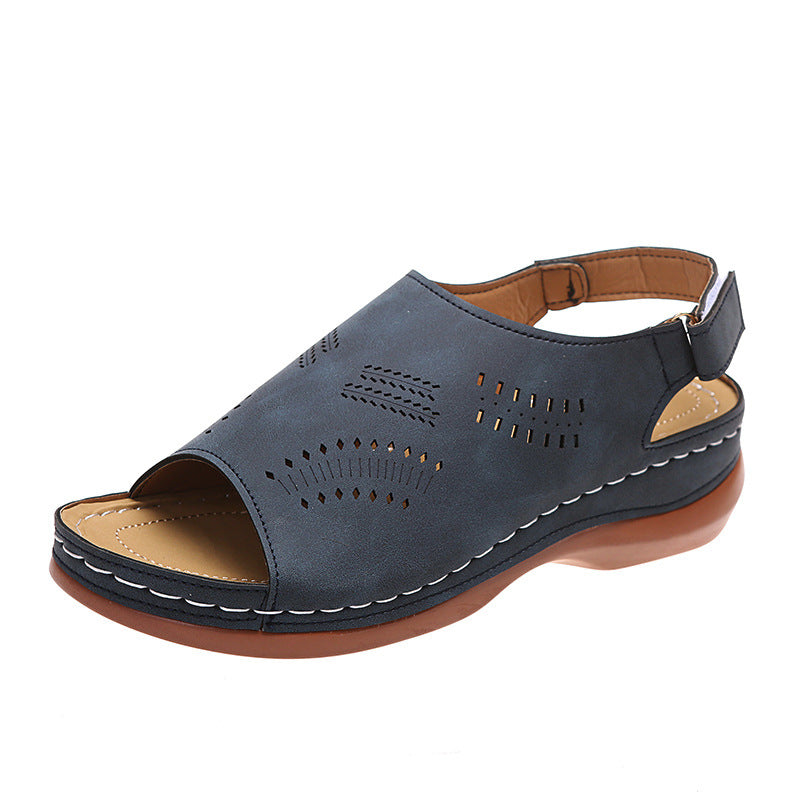 Sabots confortables pour femmes avec une structure de surface respirante et une semelle ergonomique Chic und Stil