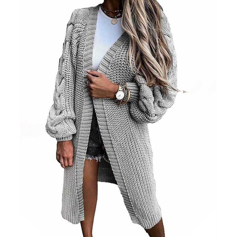 Cardigan pour femmes avec des manches volumineuses et un motif ajouré moderne Chic und Stil