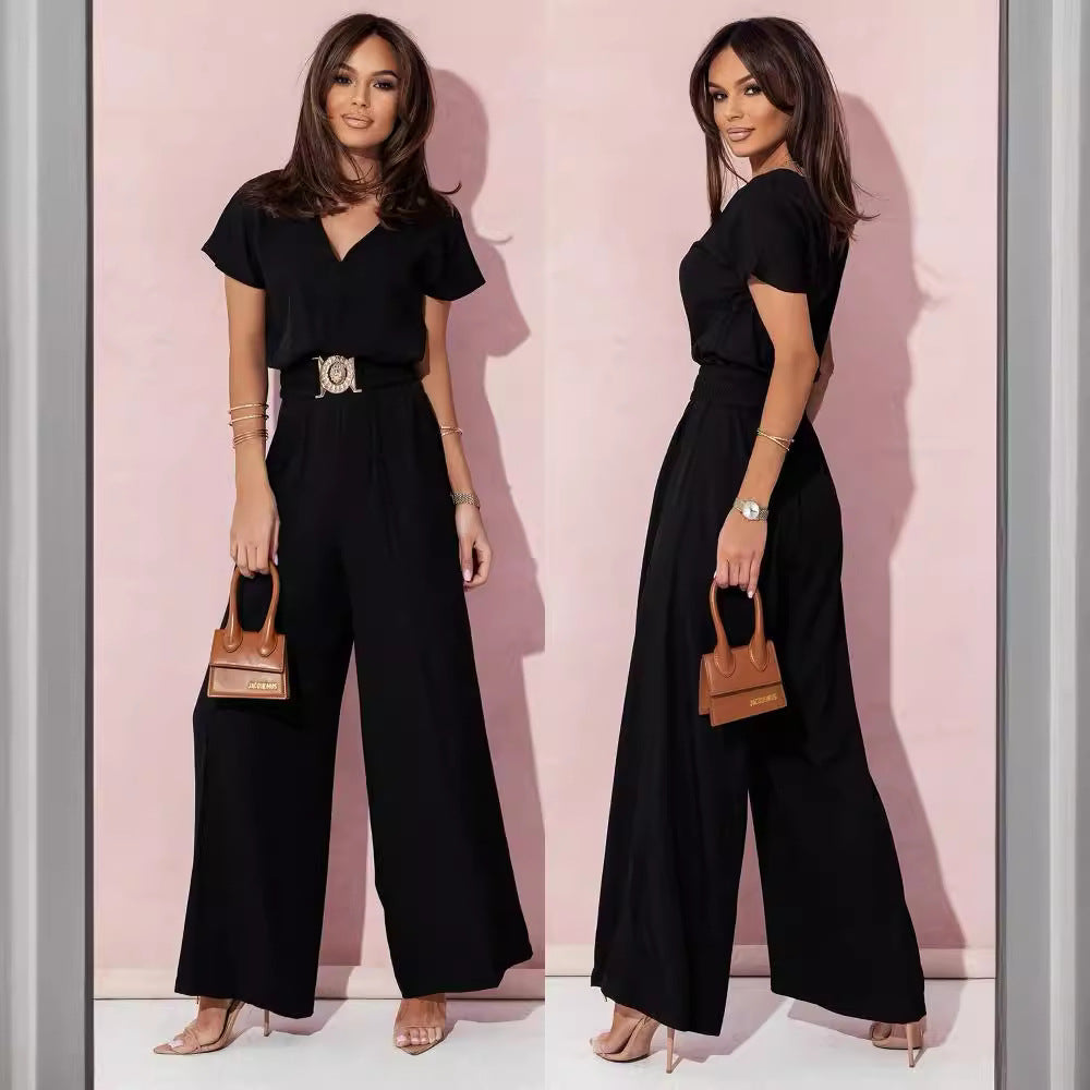 Women's jumpsuit with wide leg and belt Chic und Stil