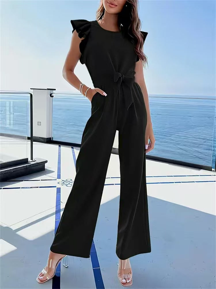 Combinaison pour femmes avec ceinture à la taille et détails élégants en volants Chic und Stil