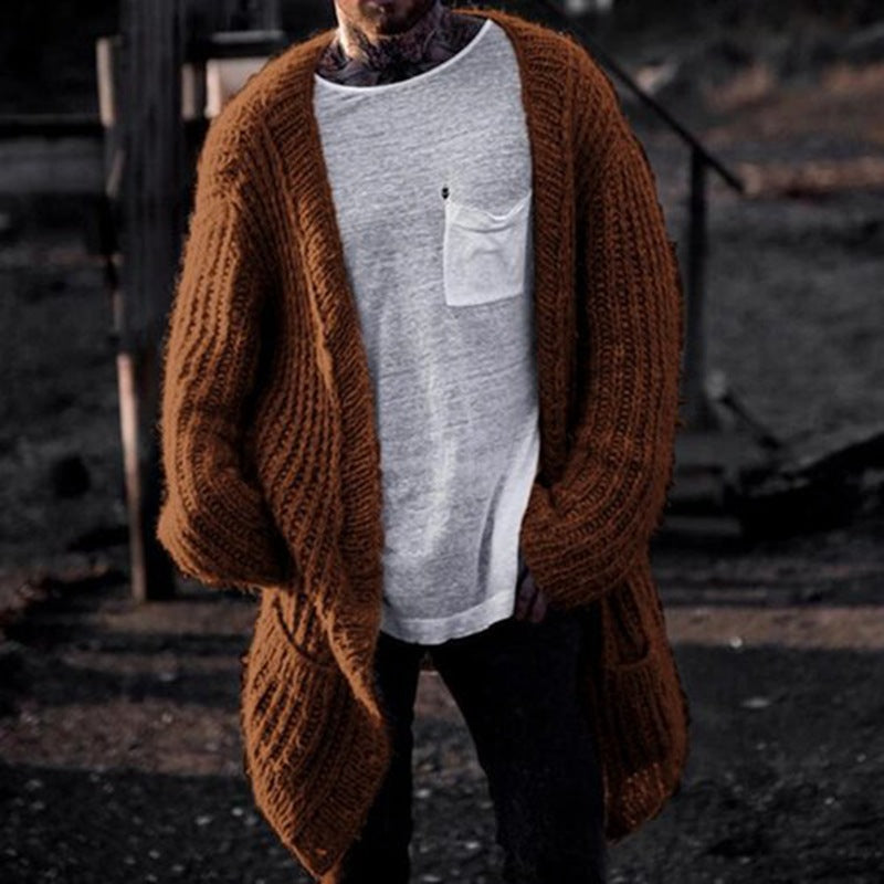Cardigan tricot pour homme à grande taille avec décolleté plongeant et design structuré Chic und Stil
