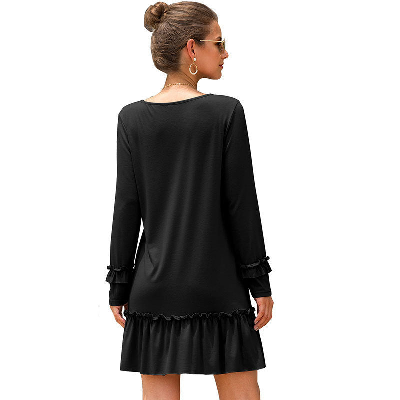 Robe mini femme avec décolleté en V et manches volantes Chic und Stil