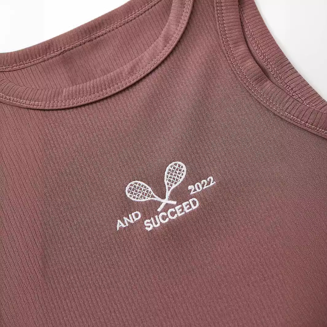 Femme Ensemble de Crop Top et Shorts Sportifs Chic und Stil