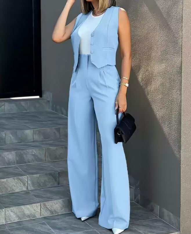 Elegant women's jacket with wide pants and sleeveless blazer Chic und Stil